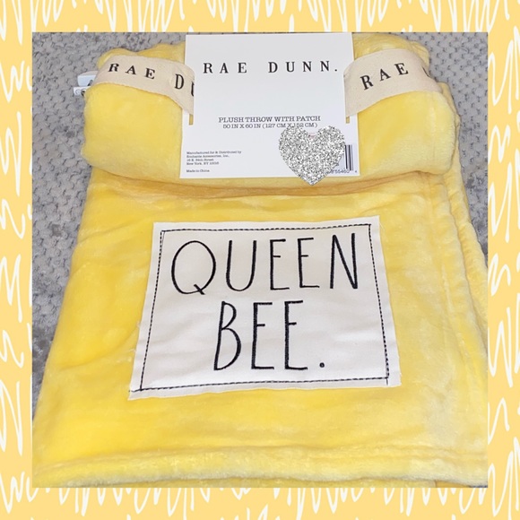 Rae Dunn Queen BEE 50 Inch x 60 Inch Yellow Plush Throw Blanket with Patch Limited Edition Rae Dunn Queen BEE 50 Inch x 60 Inch Yellow Plush Throw Blanket with Patch Limited Edition